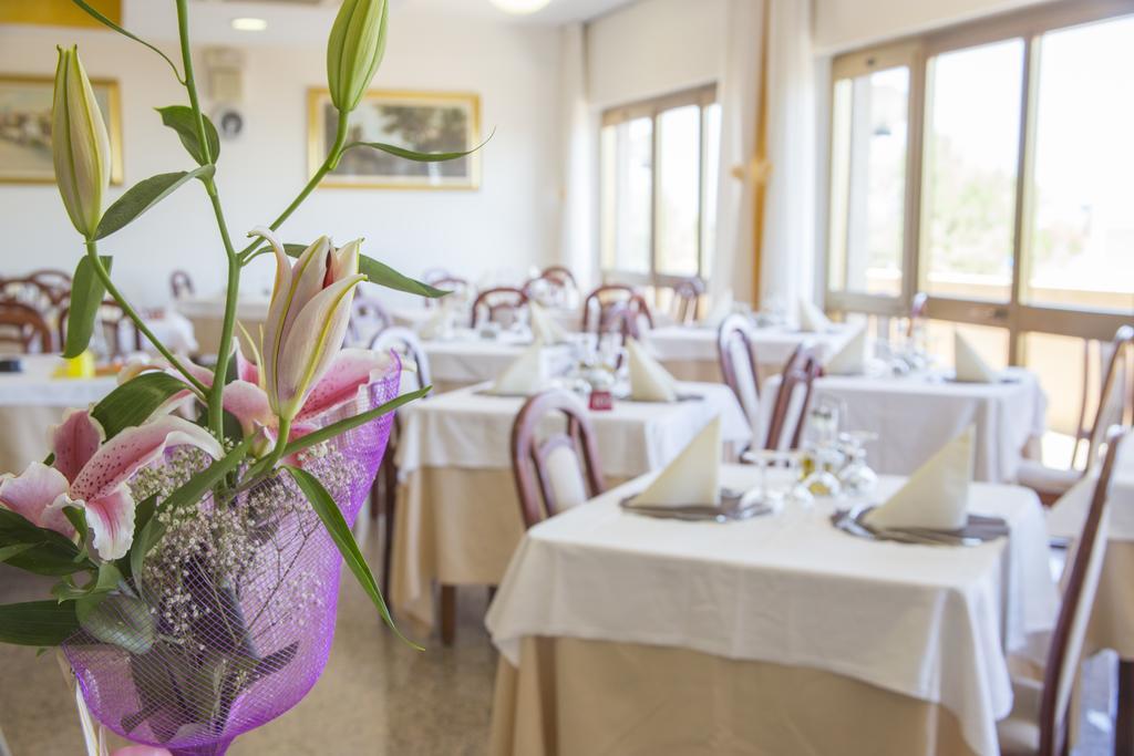 Hotel Touring Misano Adriatico Luaran gambar