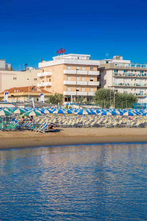 Hotel Touring Misano Adriatico Luaran gambar