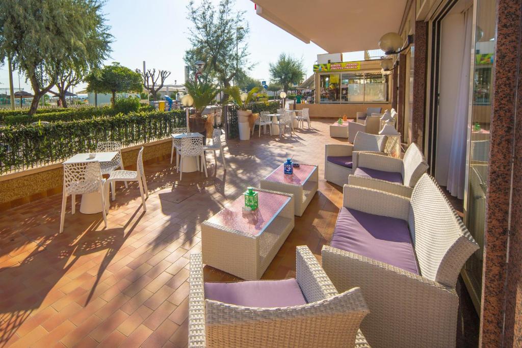 Hotel Touring Misano Adriatico Luaran gambar